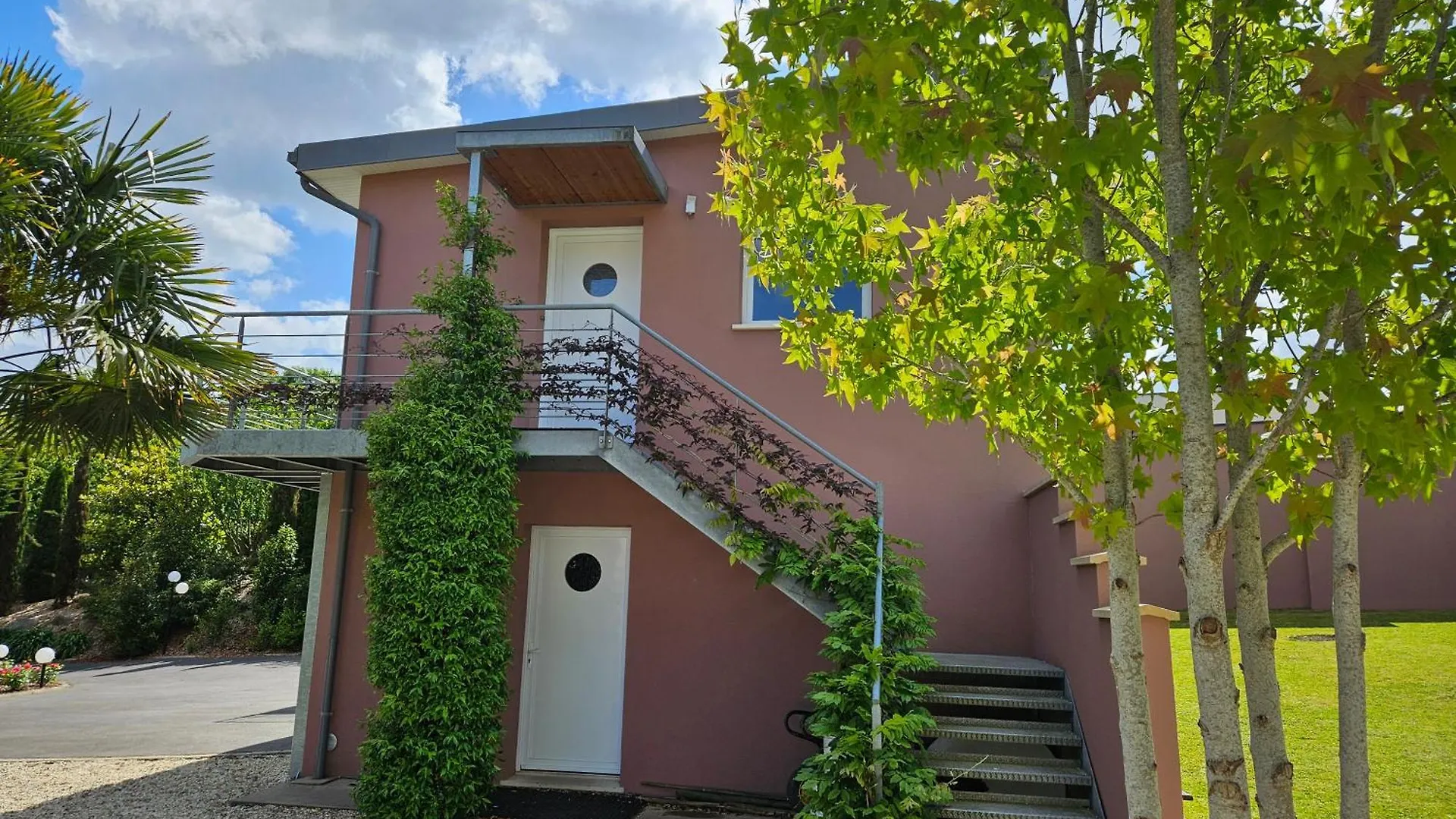 A L'Escale Fleurie Apartment Guipavas 0*,  France